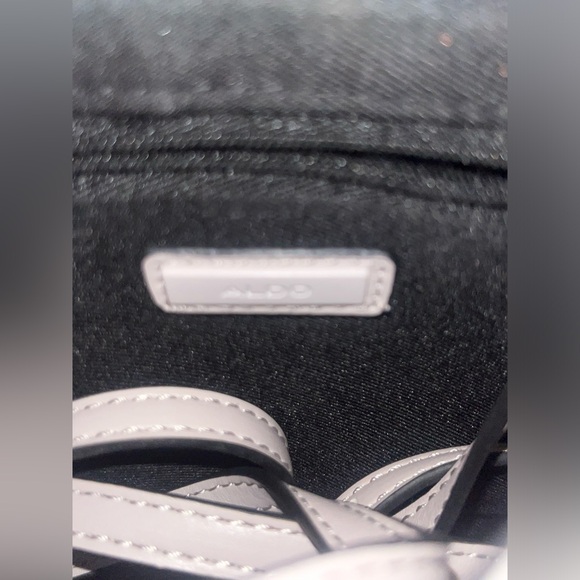 Aldo tranquil purse light lavender almost grey color - Picture 6 of 6